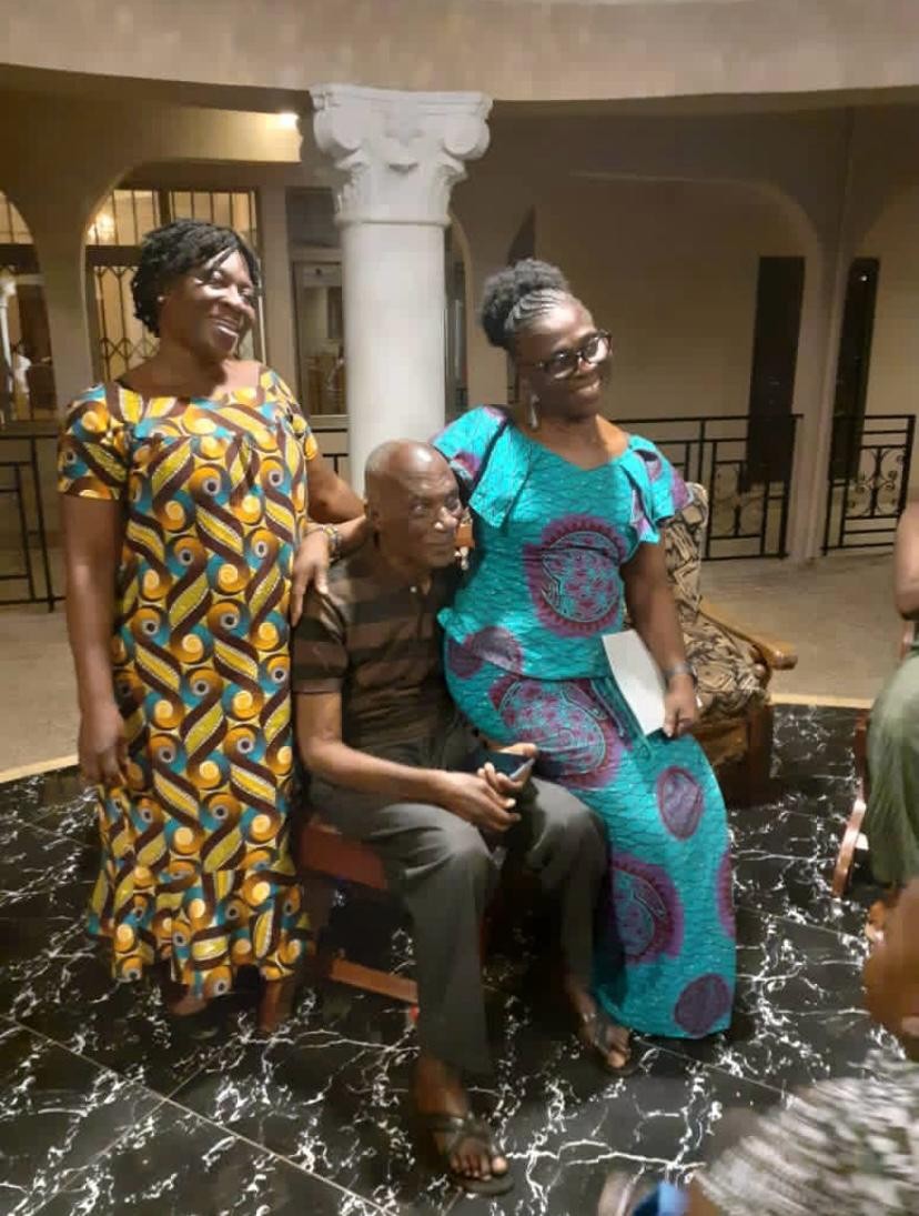 Paa & His Children