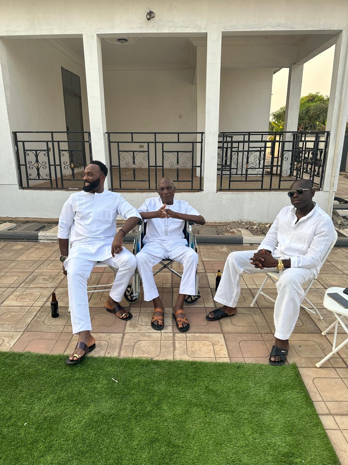 Paa & His Children